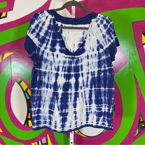 Merona, Tie Dye T-Shirt. Size XL. In excellent condition!